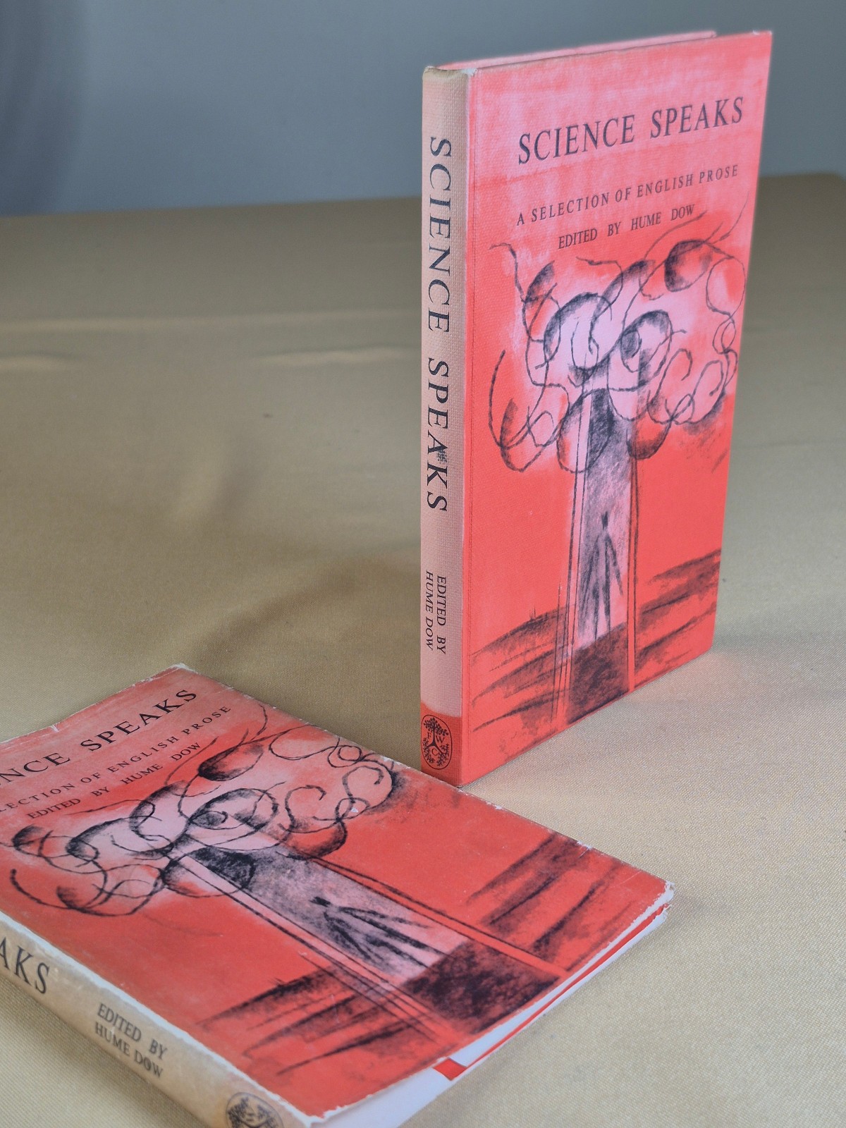 Science Speaks edited by Hume Dow – F.W. Cheshire, 1962 Australia Hardcover DJ