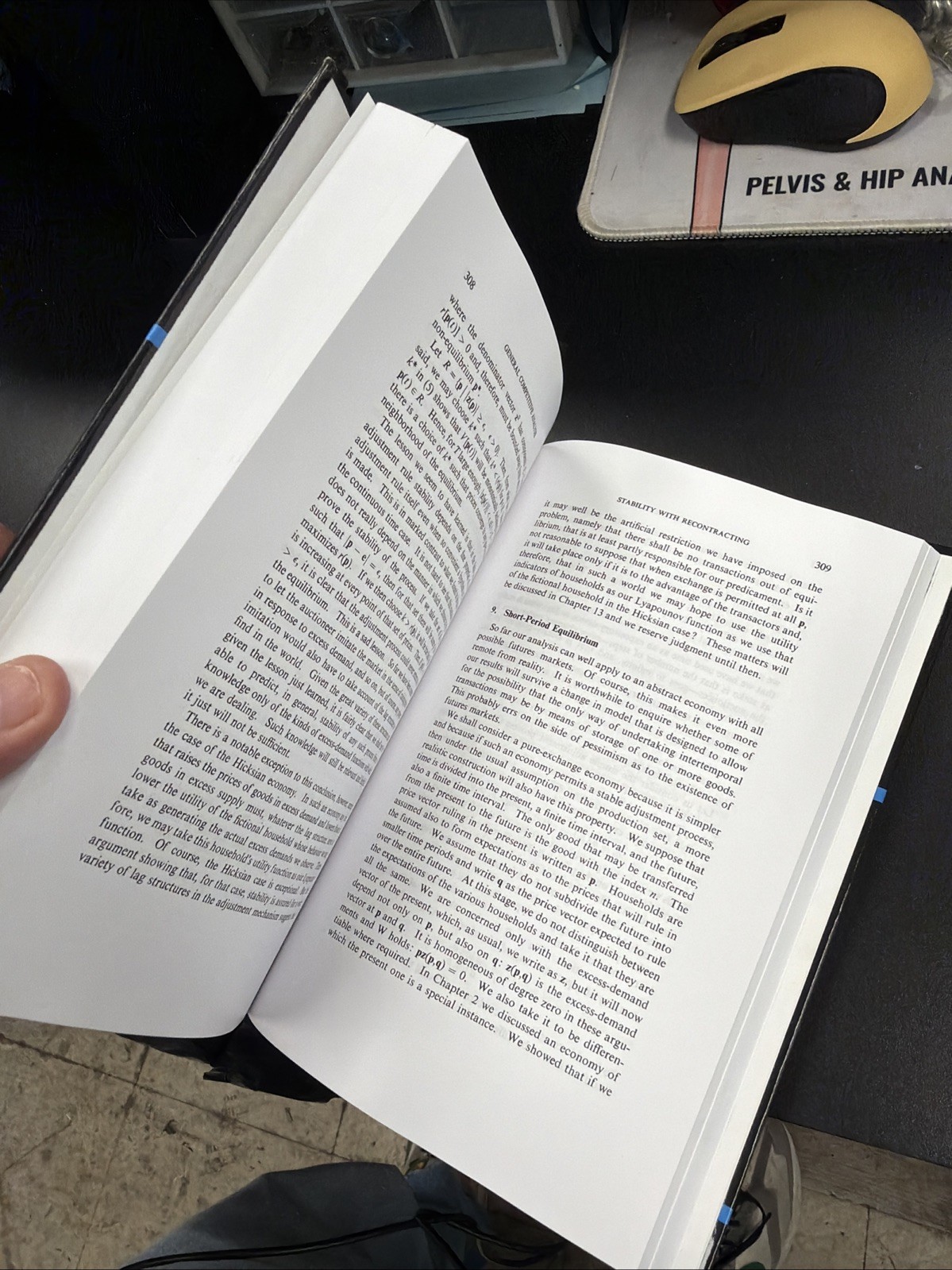 I-1. General Competitive Analysis (Volume – Hardcover, by Arrow Kenneth J.;