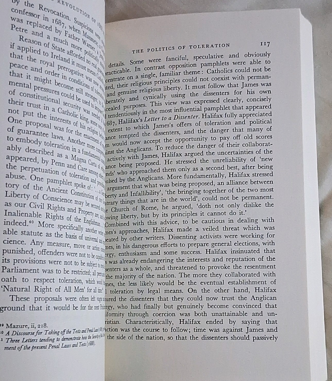 Revolution of 1688 in England J.R. Jones 1973 Paperback 1st Printing W.W. Norton