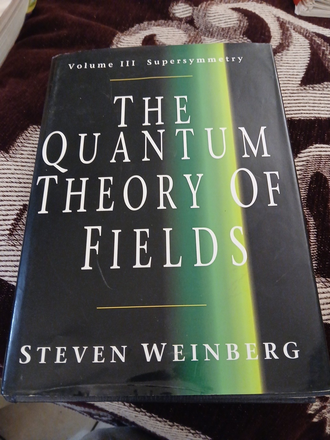 The Quantum Theory of Fields (The Quantum Theory of Fields 3 Volume HB/DJ