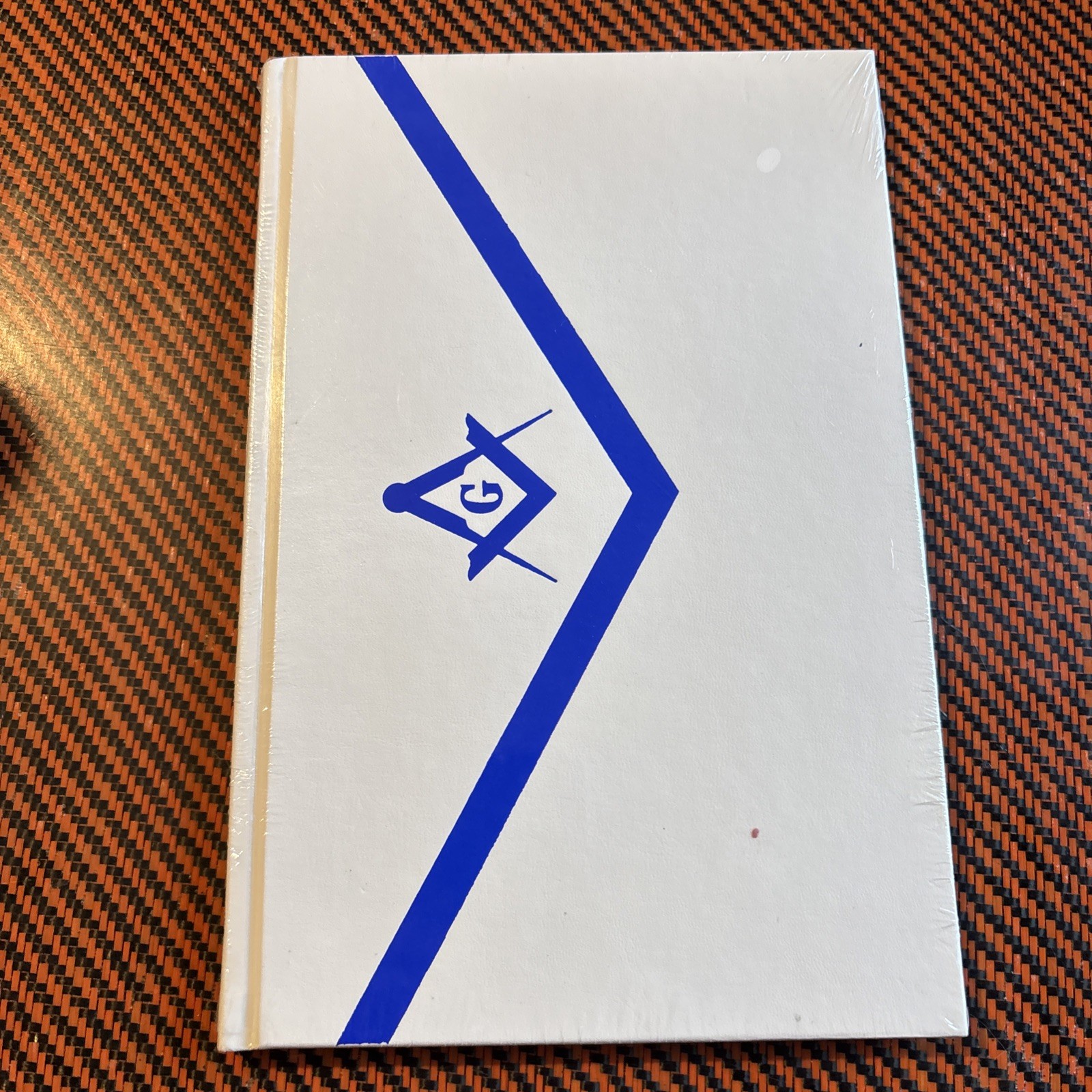 The Craft and Its Symbols by Allen Roberts Free Masons New Sealed Rare Lodge