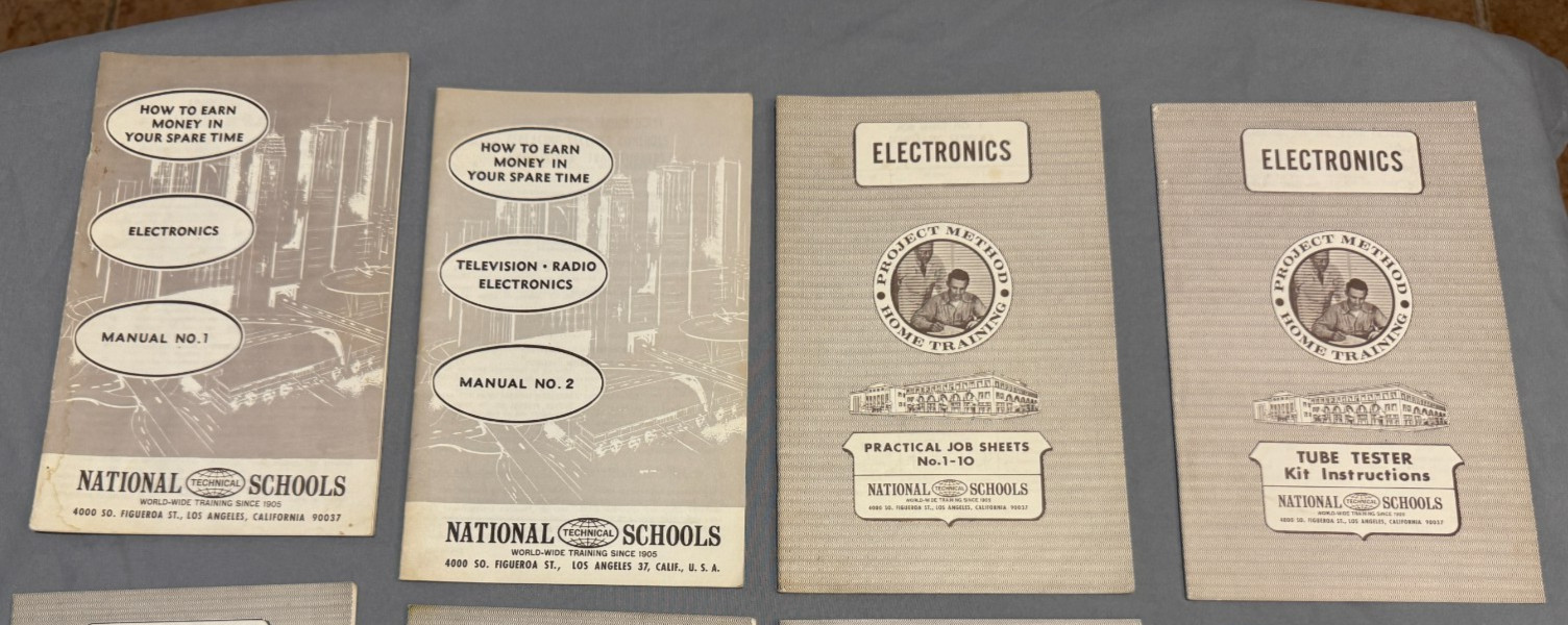 (11) Vintage National Technical Schools Electronics Misc Manuels & Lessons