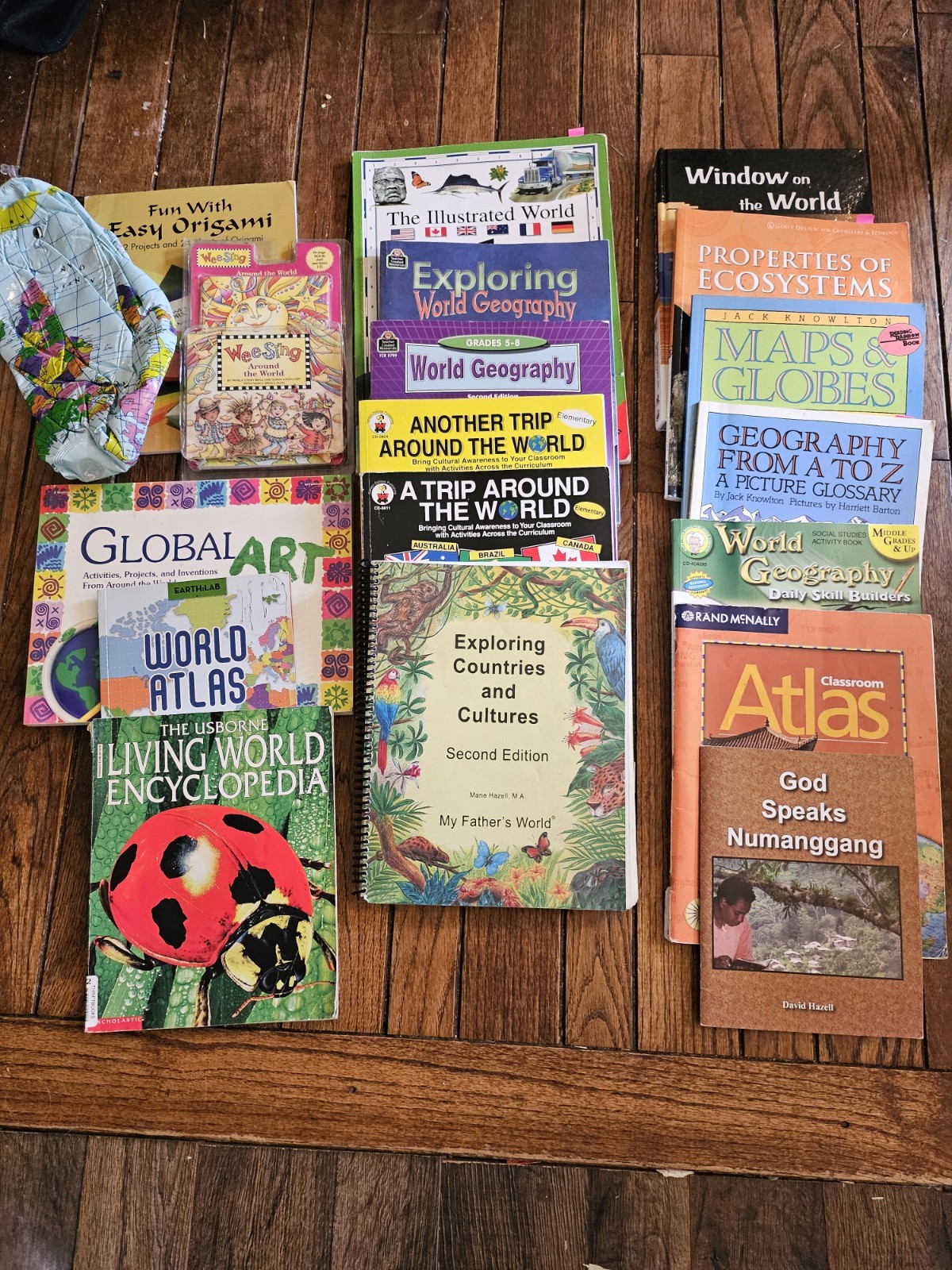 My Father’s World MFW – Exploring Countries and Cultures 2nd Ed. LOT